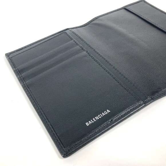 BALENCIAGA 551991 Everyday logo Passport Cover Stationery Bi-fold passport case - Picture 3 of 10